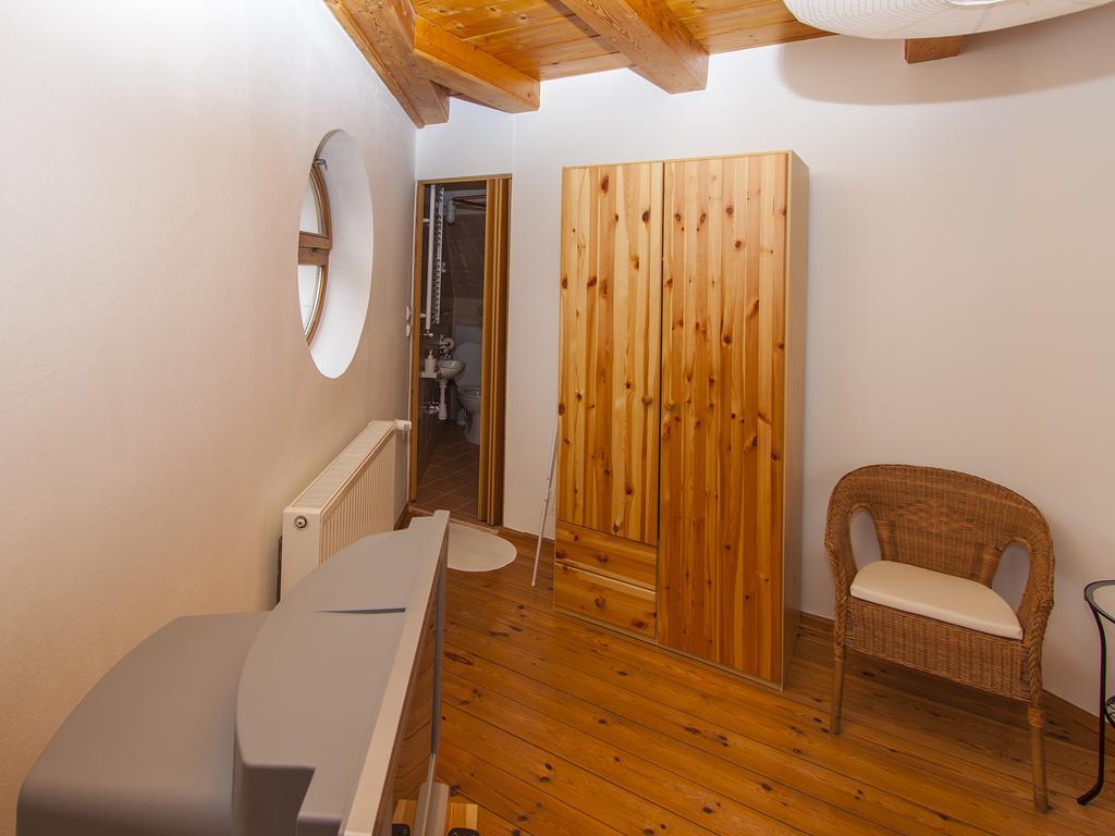 Amadeus Vendégház Esztergom Chambre photo